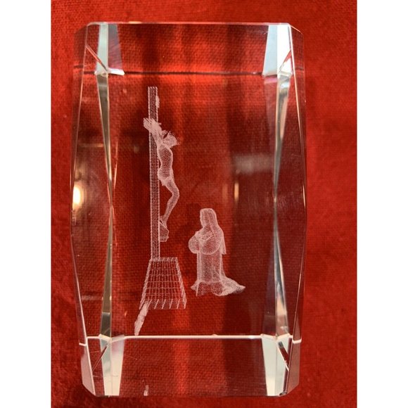 Jesus Cross Mary Laser Etched 3D Crystal Glass Cube Paperweight - Picture 3 of 7